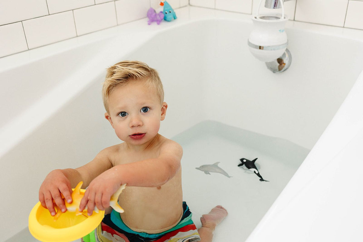 Is Chlorine in Bath Water Bad for Kids?